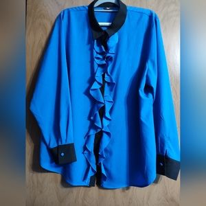 MILANO Ladies Button Up Blouse. Size 2X. Long Sleeves